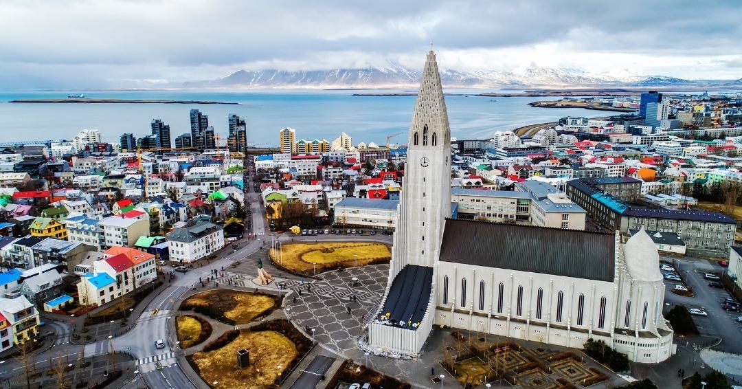 The chilling beauty of Iceland is at your fingertips. โ๏ธ ๐ณ๏ธ
In honor of Black Friday, you can take a 14-night cruise through the British Isles and save up to 40% on your vacation.
Comment a snowflake โ๏ธ if you want more details. #TravelBetter #BlackFridayDeals #TravelTuesday